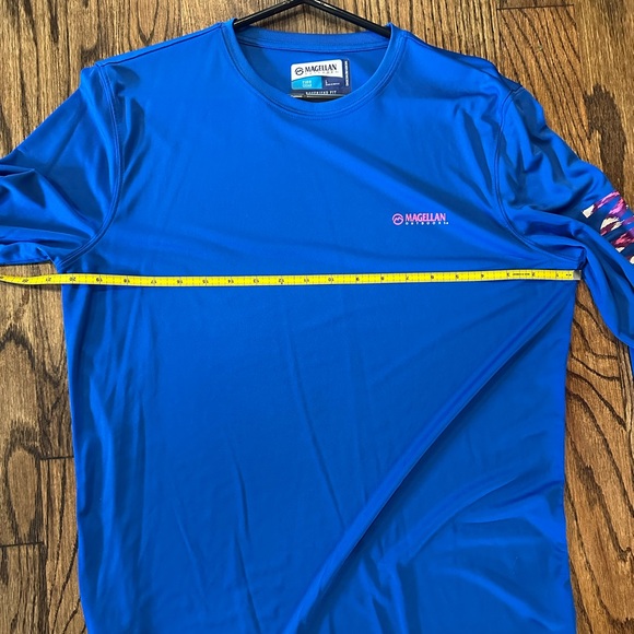 EUC Women’s Magellan Fishing shirt - Picture 4 of 5